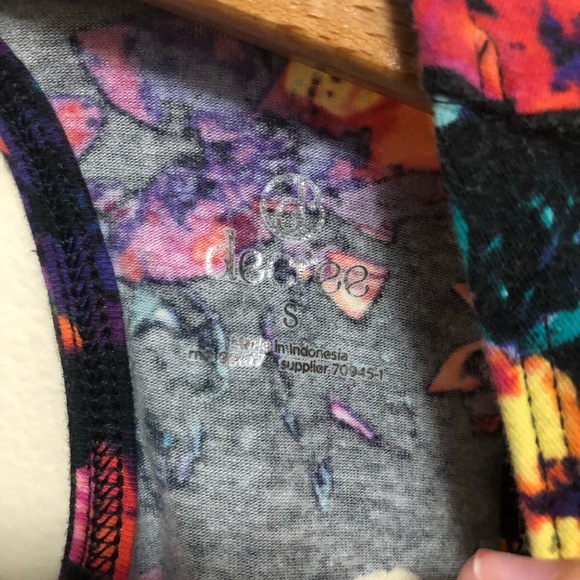 Multicolored Floral Pattern High Neck Shirt - Picture 4 of 4